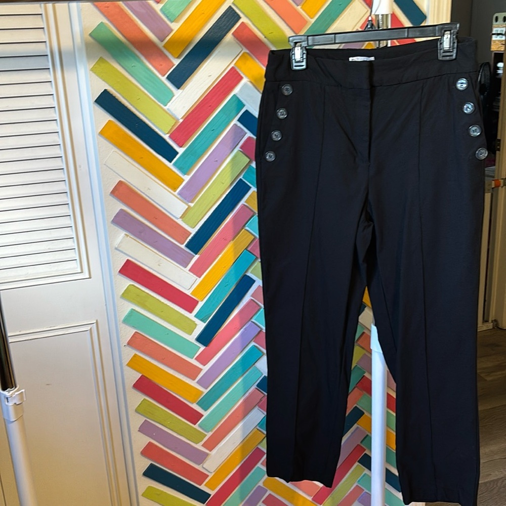 Cropped black dress pants